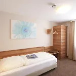 מלון Sielminger Hof 3*
